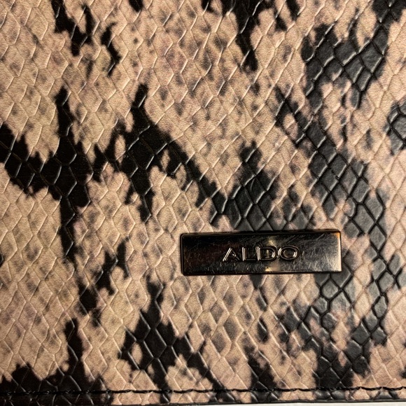 ALDO Greenwald Crossbody Bag - Picture 9 of 11